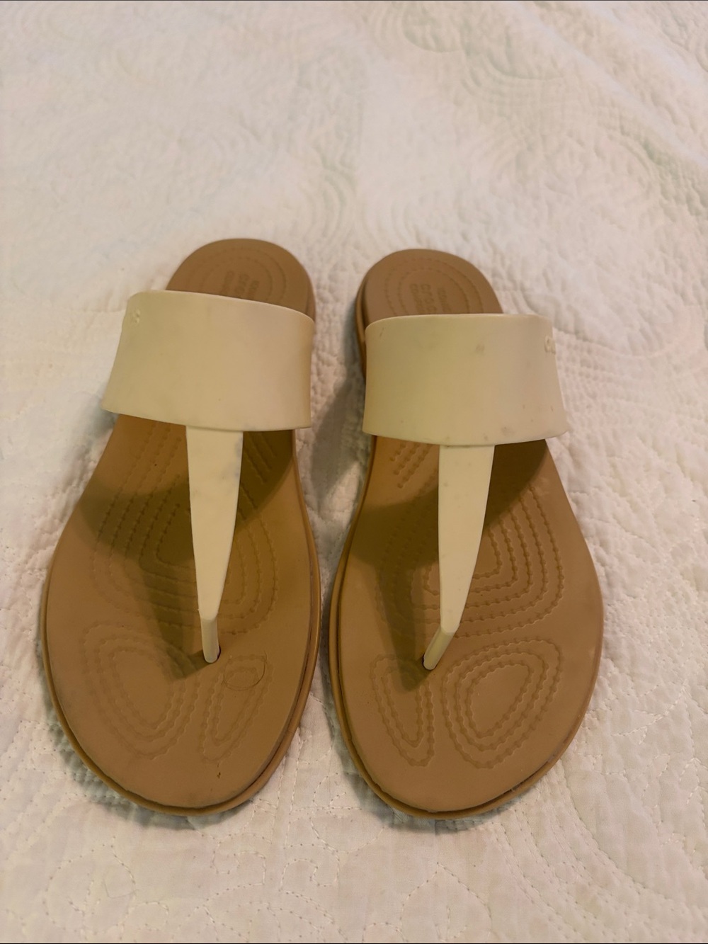 Women’s Crocs Beige Thong Sandals